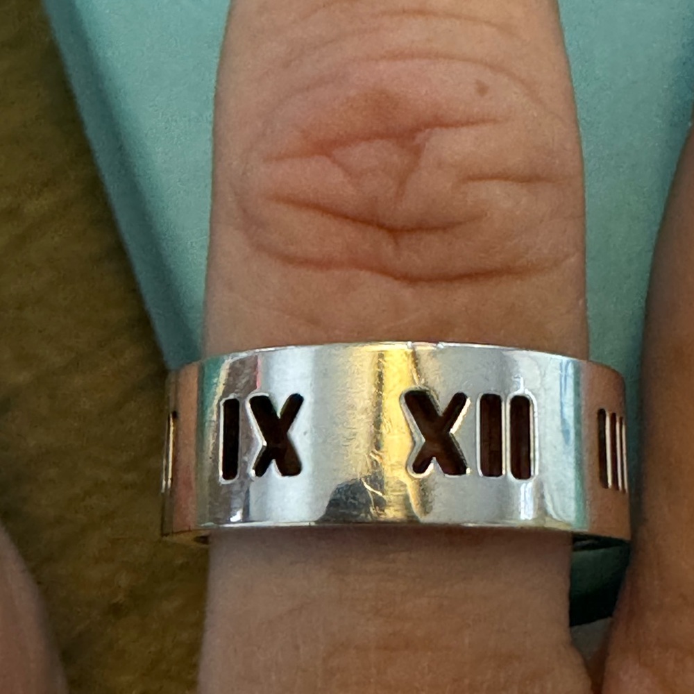 Tiffany & co wide Atlas Ring